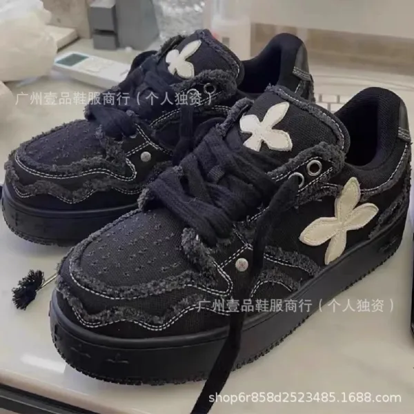 Off-White x Nike Air Force 1 Low White Sneakers - 18
