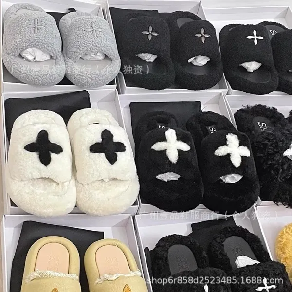 Off-White x Unknown Designer Cross Motif Canvas Slippers Beige Slippers - 4