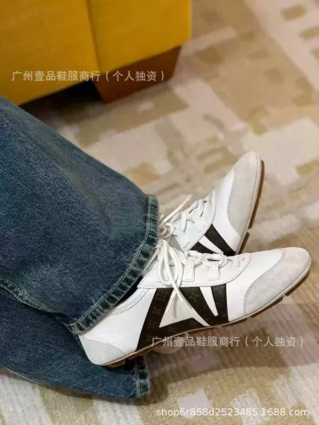 Louis Vuitton Run Away Sneakers White Monogram Canvas Sneakers - 7