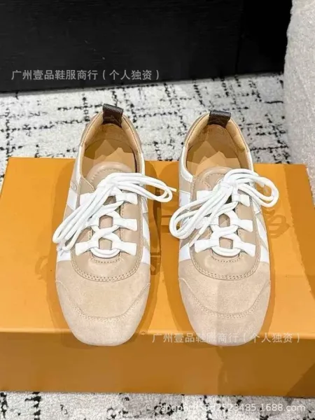 Louis Vuitton Run Away Sneakers White Monogram Canvas Sneakers - 20