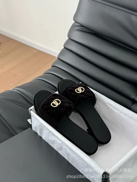 Gucci Marmont Quilted Slide Sandals Black Block Heel Slippers - 15