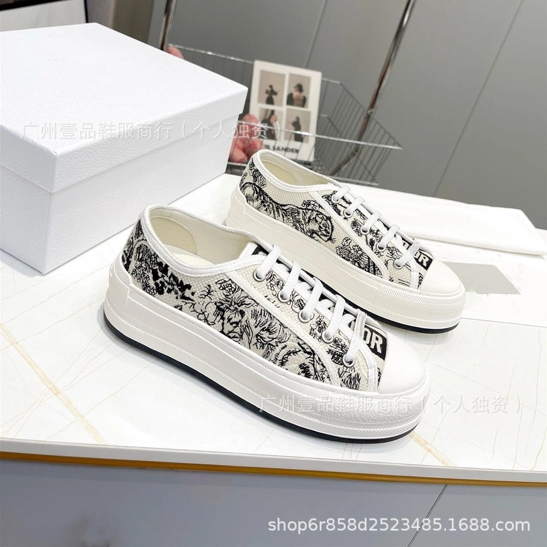 Dior B23 Oblique Pink Canvas Sneakers - 25