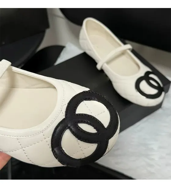 Chanel CC Logo Quilted Mary Jane Flats White - 8