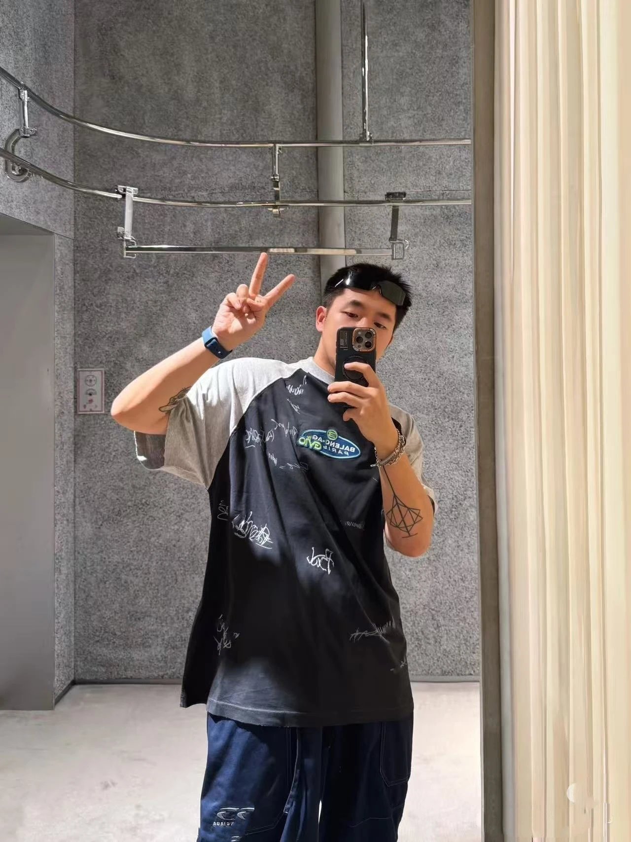Balenciaga x GVO Raglan T-Shirt Neon Yellow - 3