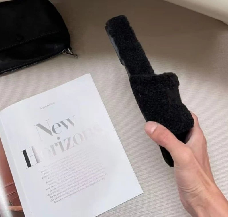 Fendi Slippers Black Faux Fur Logo Slide Sandals - 8