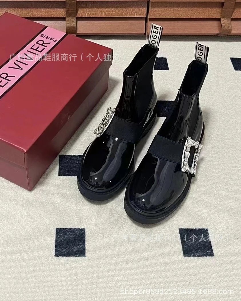 Rochas Paris Crystal-Embellished Patent Leather Loafers Black - 8