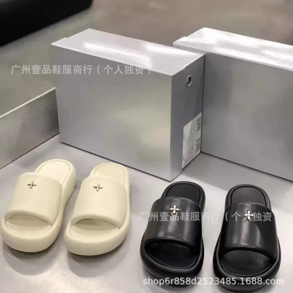 Off-White x Unknown Designer Cross Motif Canvas Slippers Beige Slippers - 31