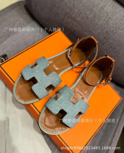 Hermès Oran Sandals Denim Blue Leather Sandals - 19