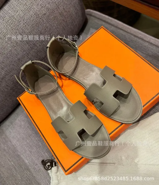 Hermès Oran Sandals Denim Blue Leather Sandals - 25