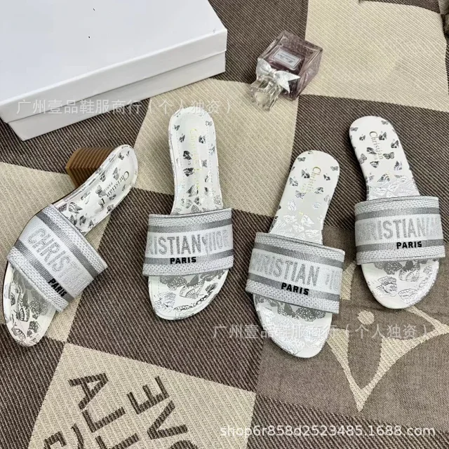 Dior Sandals Logo-strap open-toe heeled slides product detail image 18