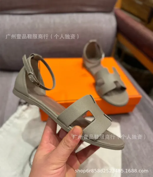 Hermès Oran Sandals Denim Blue Leather Sandals - 26
