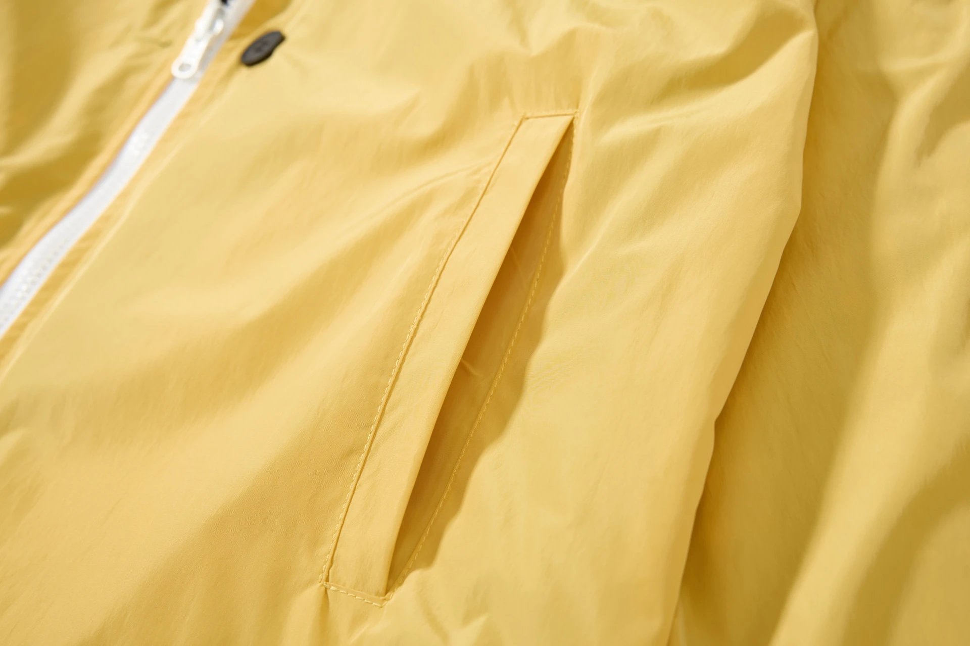 GRA Windbreaker Jacket in Yellow and Plaid - 29