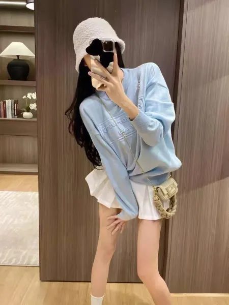 Alexander Wang Embossed Logo Crewneck Sweater Light Blue - 5