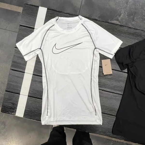 Nike Pro Swoosh Outline White Base-Layer T-Shirt - 1