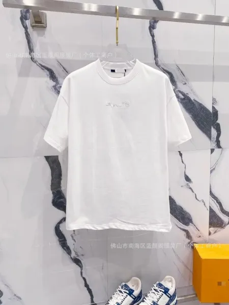Louis Vuitton Monogram Embossed T-Shirt Black/White/Navy - 21