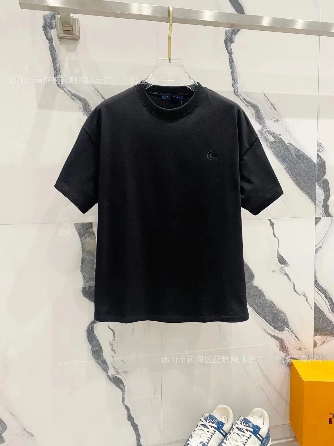 L01 Black (Embroidered with Small Label)