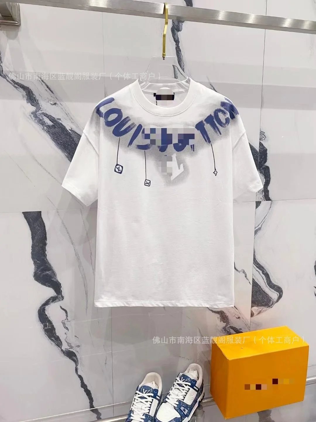 L14 white