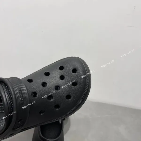 Crocs Platform Clog Black Shoes Sandals - 6