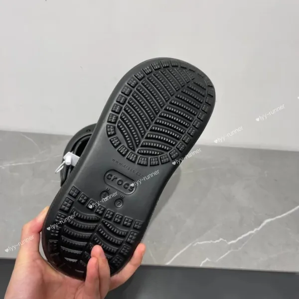 Crocs Platform Clog Black Shoes Sandals - 10