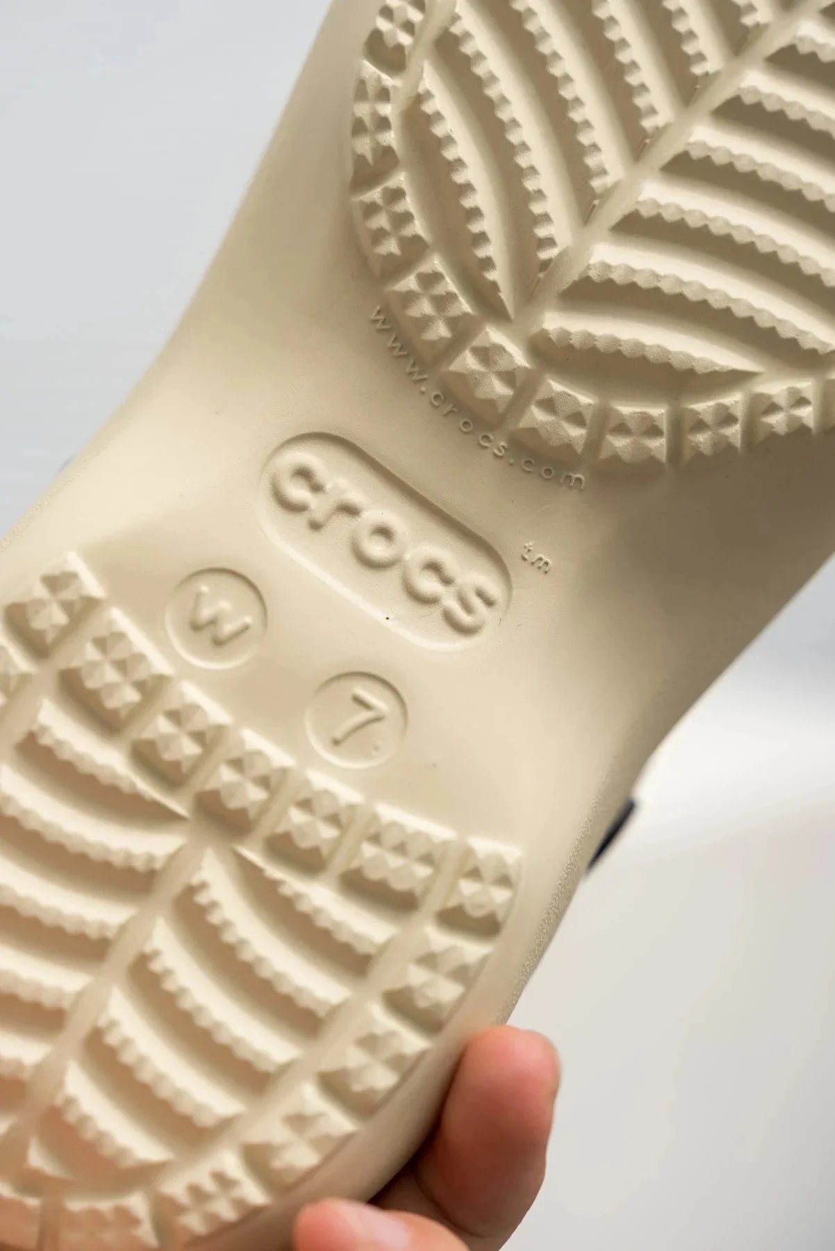 Crocs Classic Platform Clog Beige Sandals - 11