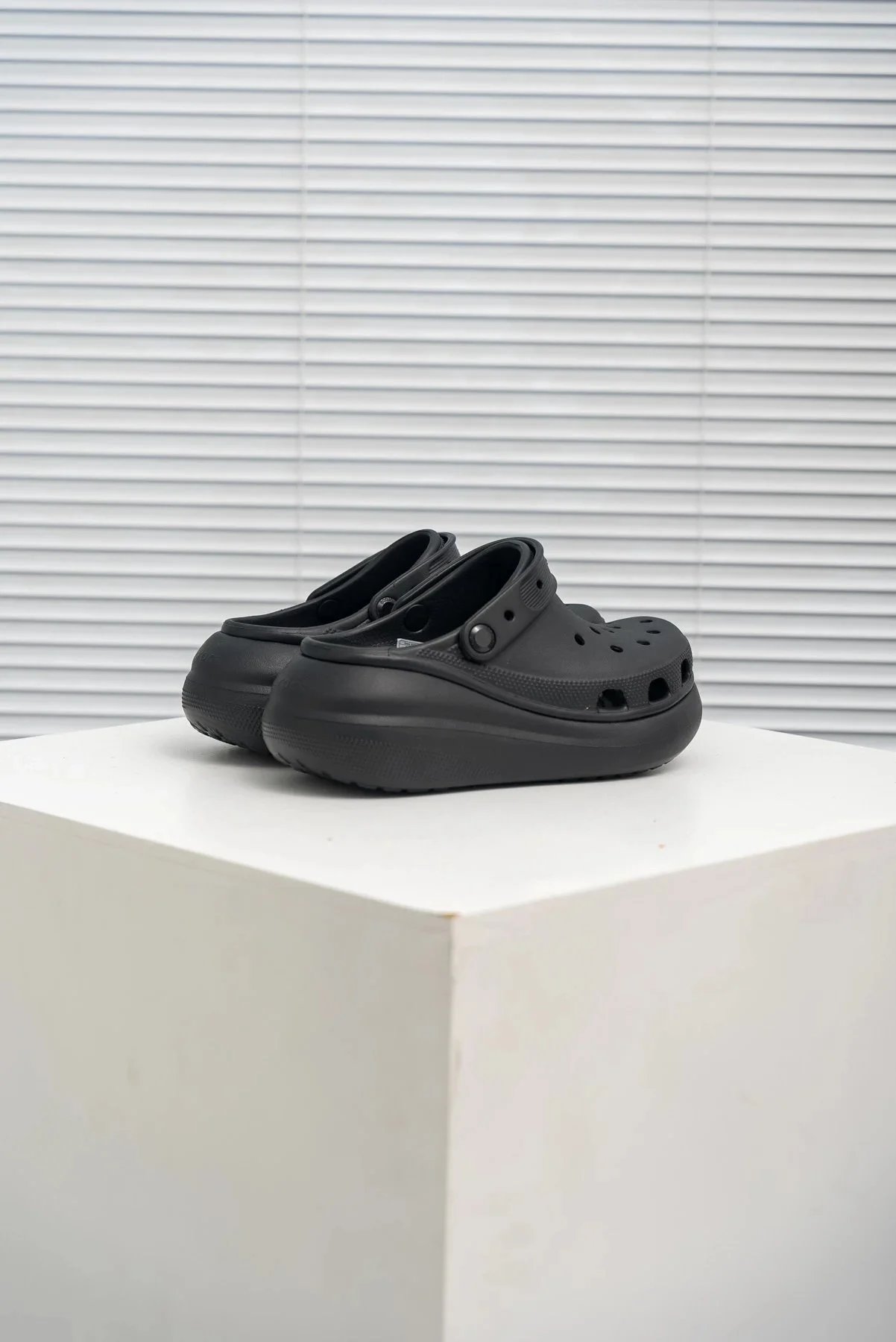 Crocs Classic Platform Clog Beige Sandals - 43