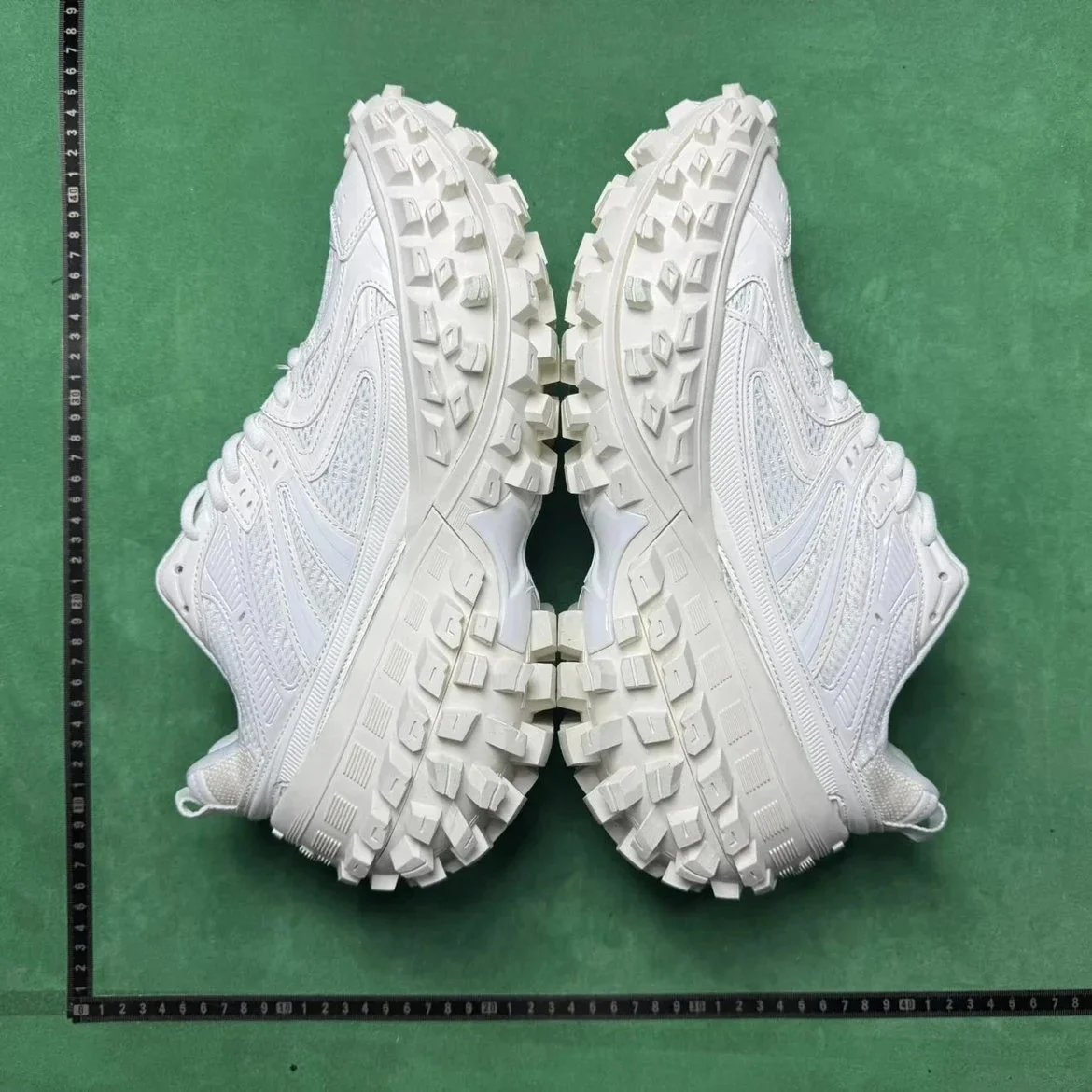 🔥1:1 batch Balenciaga Defender  in the Best OopBuy Spreadsheet QC photos