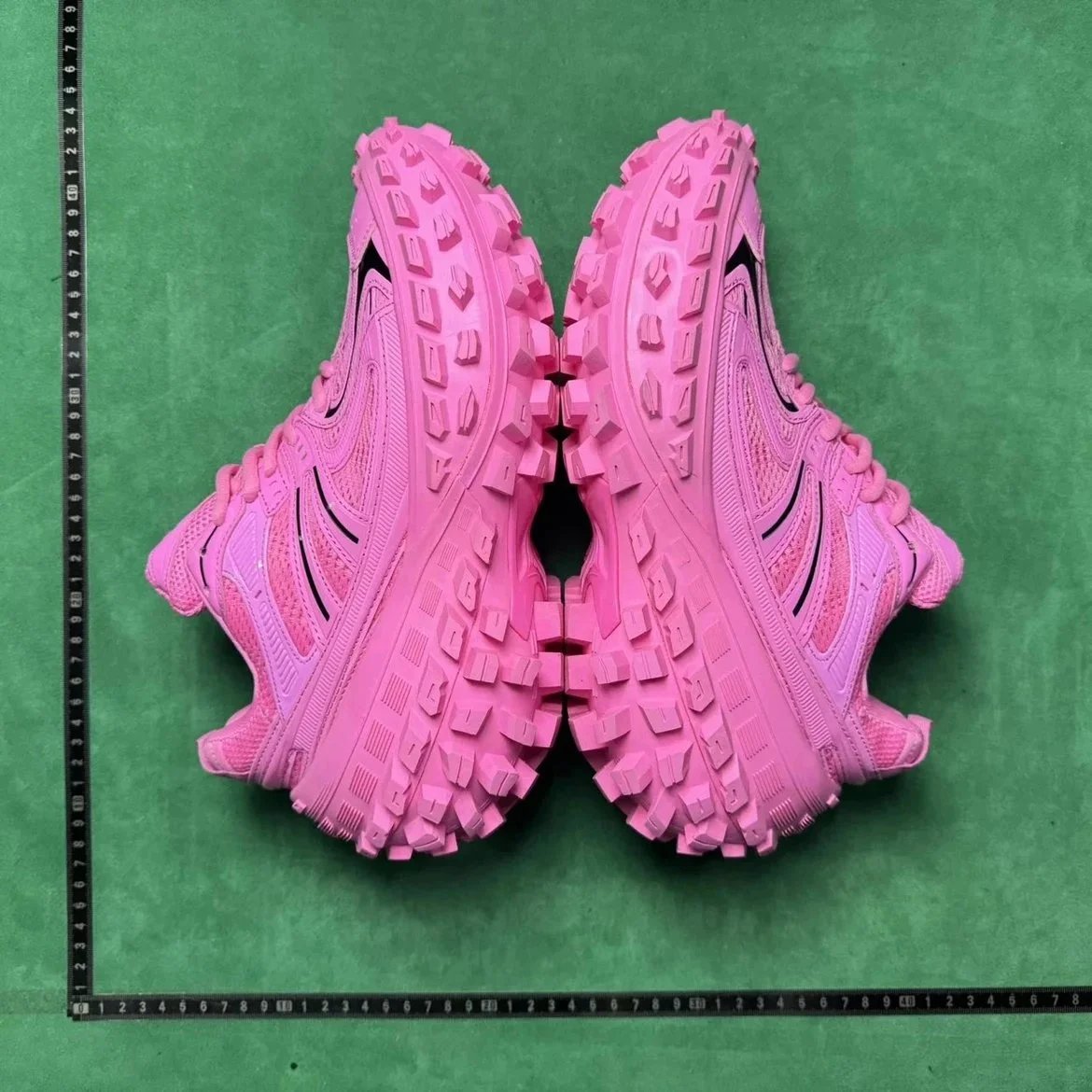 🔥1:1 batch Balenciaga Defender  in the Best OopBuy Spreadsheet QC photos