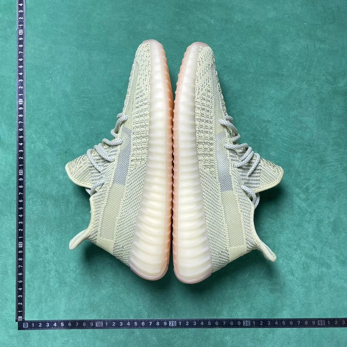 Yeezy LW 3  网布运动低帮生活休闲鞋1(下单送两双袜子）
