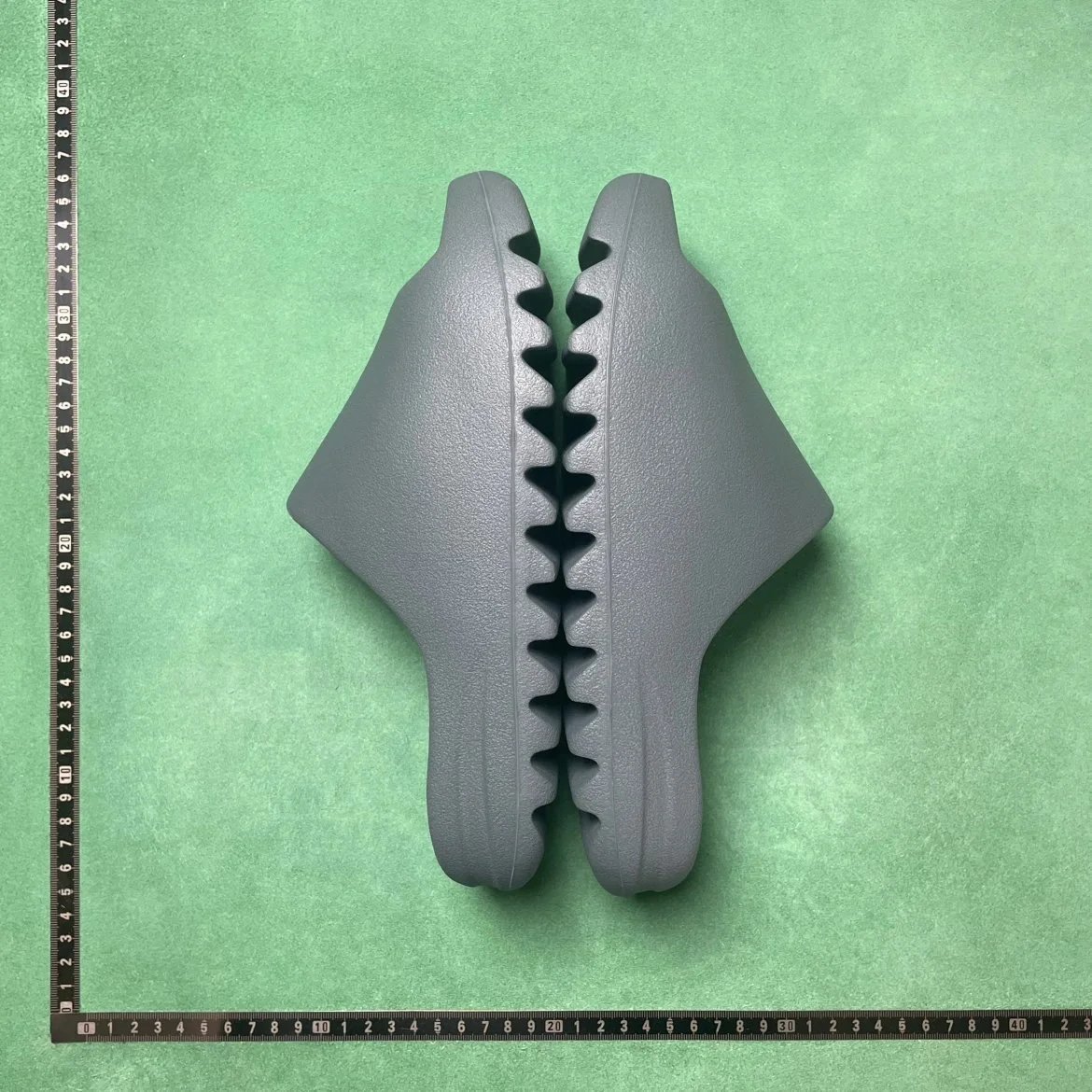 🔥1:1 batch adidas originals YeezySlide Granite  in the Best OopBuy Spreadsheet QC photos