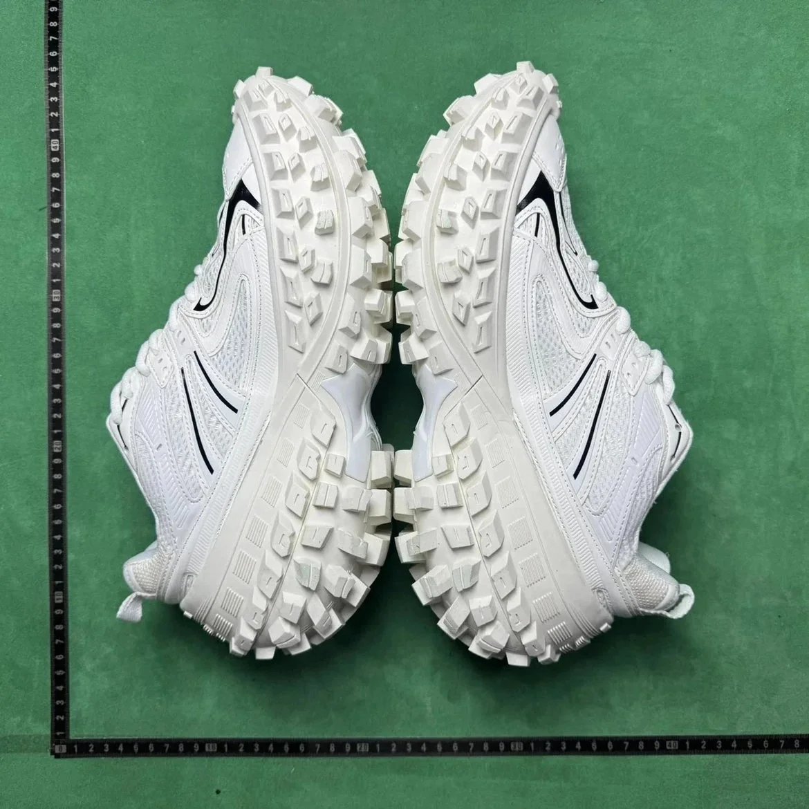 🔥1:1 batch Balenciaga Defender  in the Best OopBuy Spreadsheet QC photos