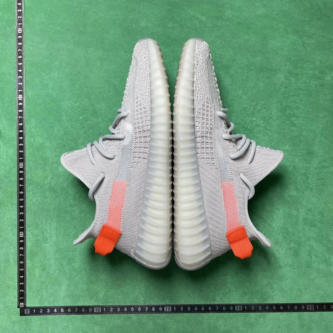 Yeezy LW 3  网布运动低帮生活休闲鞋1(下单送两双袜子）