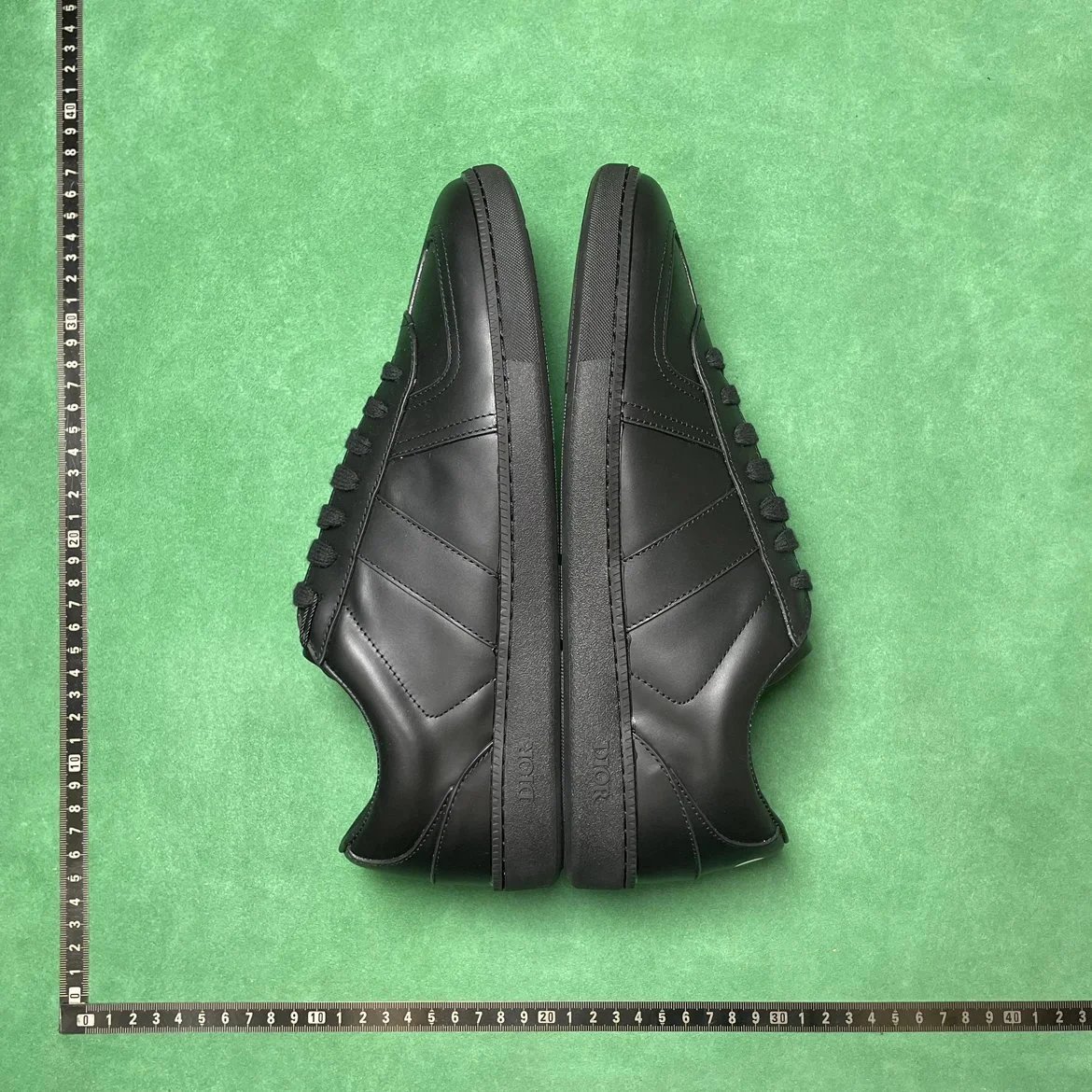 Designer Shoes BD9 牛皮革圆头系带低帮板鞋