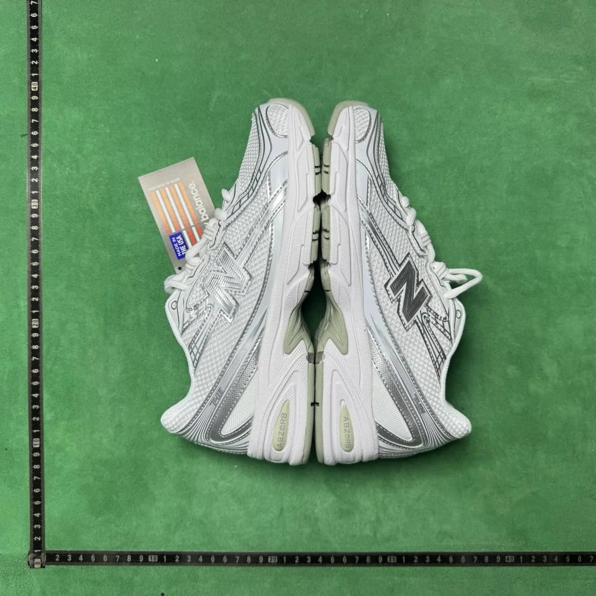 🔥1:1 batch New Balance 740   in the Best OopBuy Spreadsheet QC photos