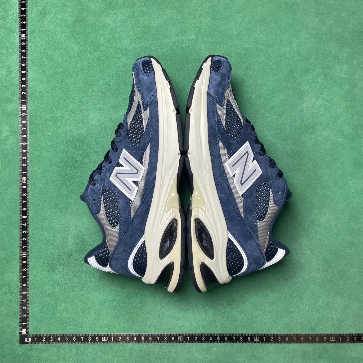 🔥1:1 batch New Balance thisisneverthat x 991v2