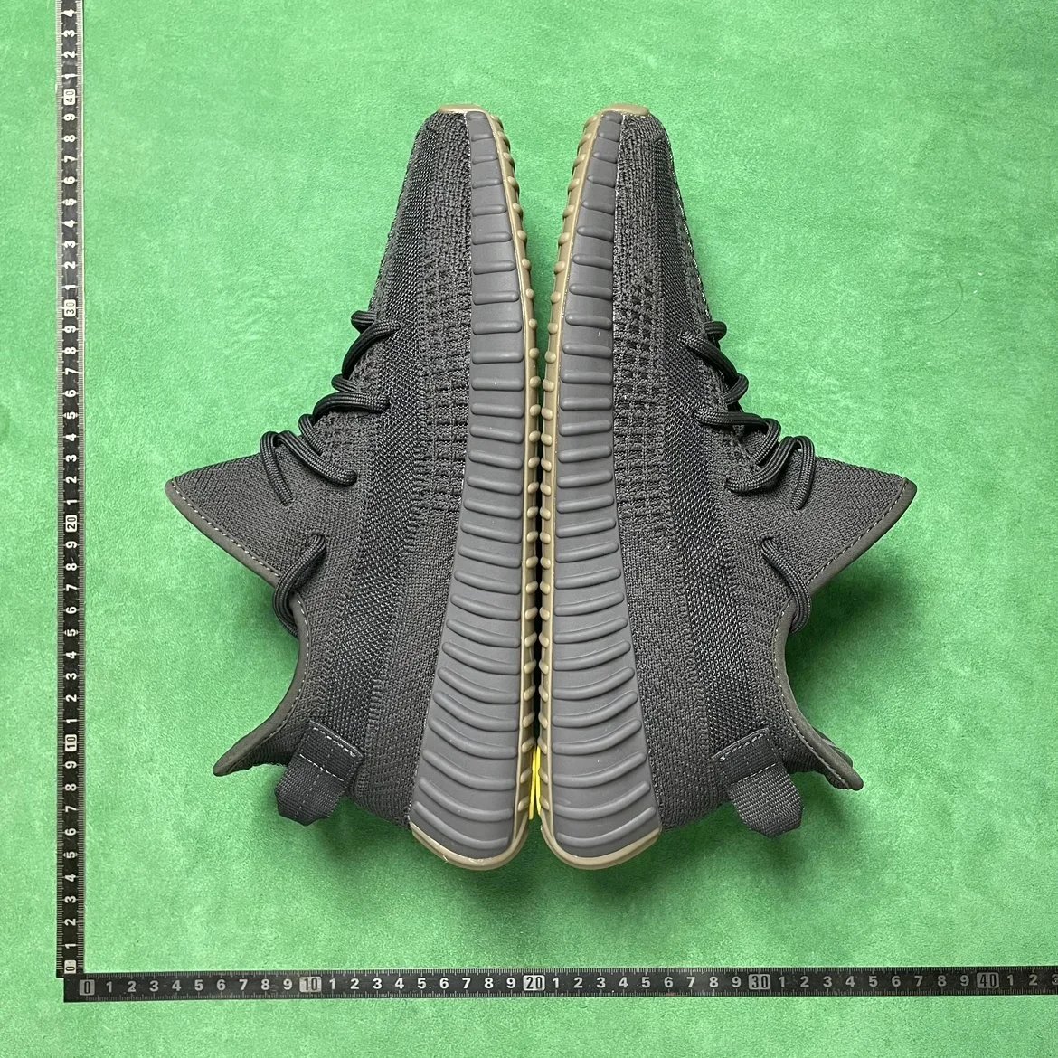Yeezy LW 3 网布运动低帮生活休闲鞋2(下单送两双袜子)