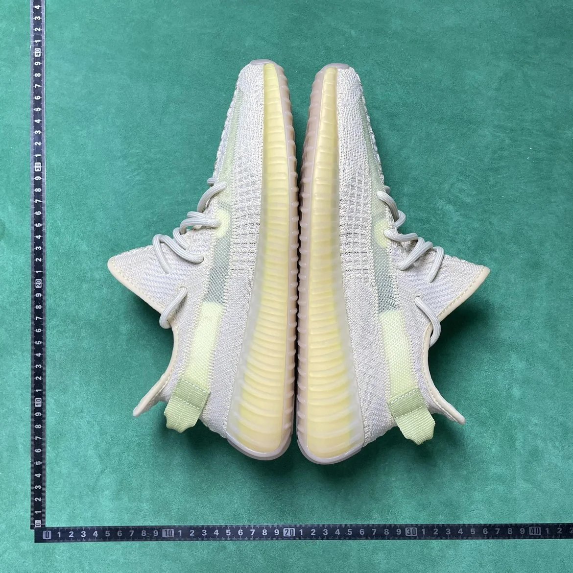 Yeezy LW 3 网布运动低帮生活休闲鞋2(下单送两双袜子)