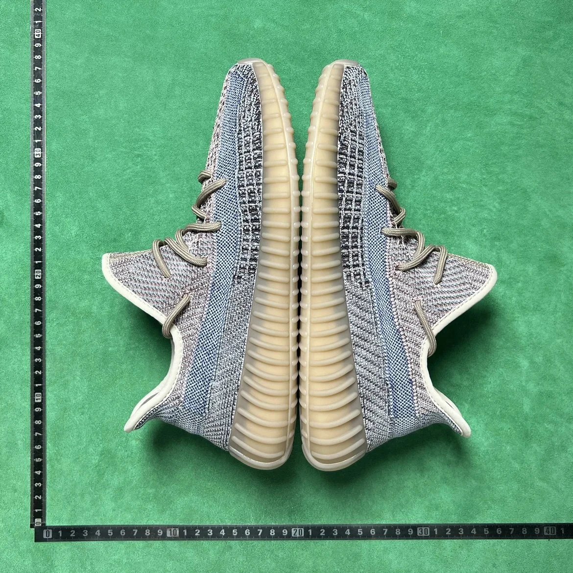 Yeezy LW 3 网布运动低帮生活休闲鞋2(下单送两双袜子)