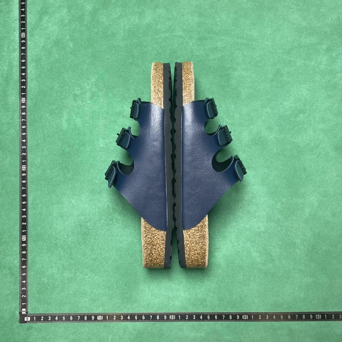 Designer Shoes B2D 皮革舒适潮流一字拖鞋