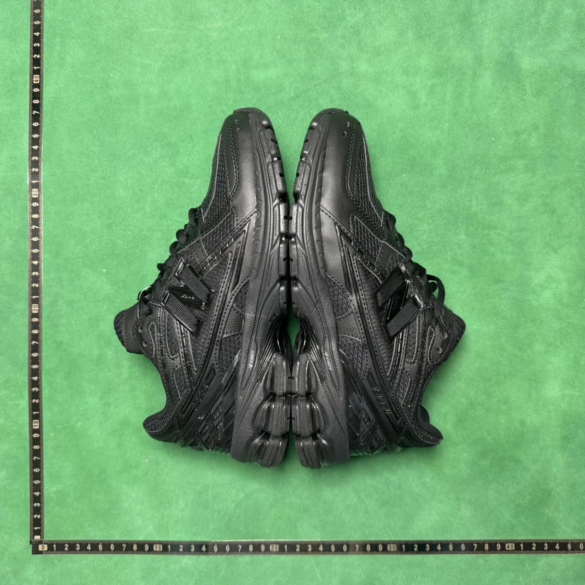 Designer Shoes P2L N1906运动跑步鞋