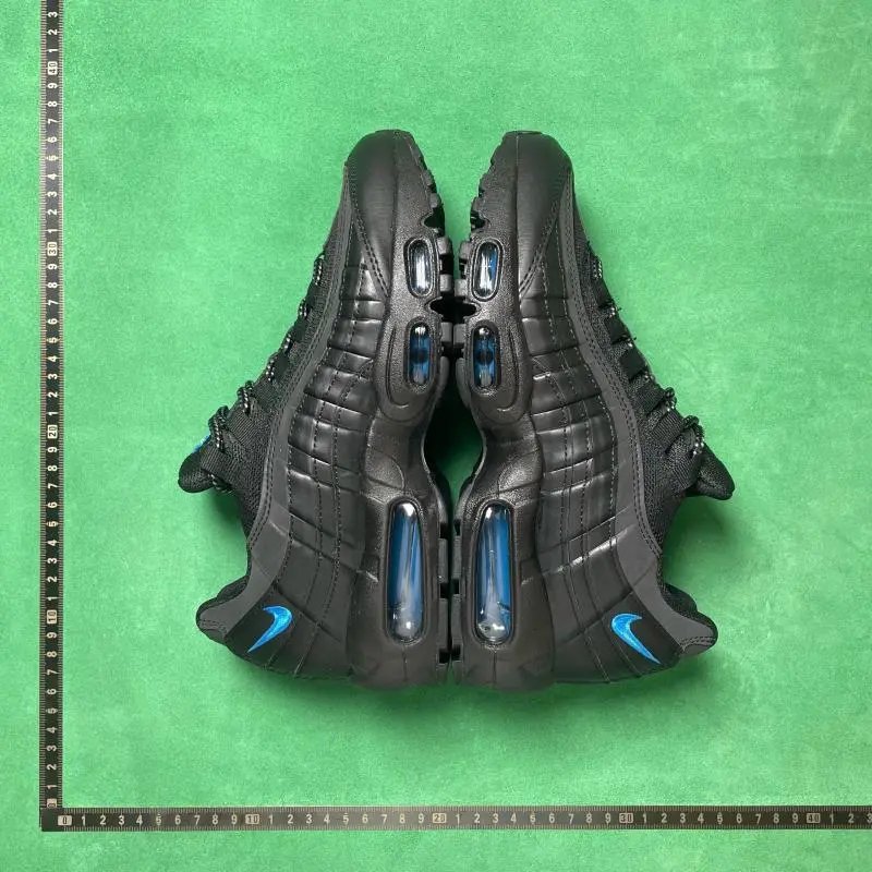 Size 8, Black/Blue, DZ4511 001