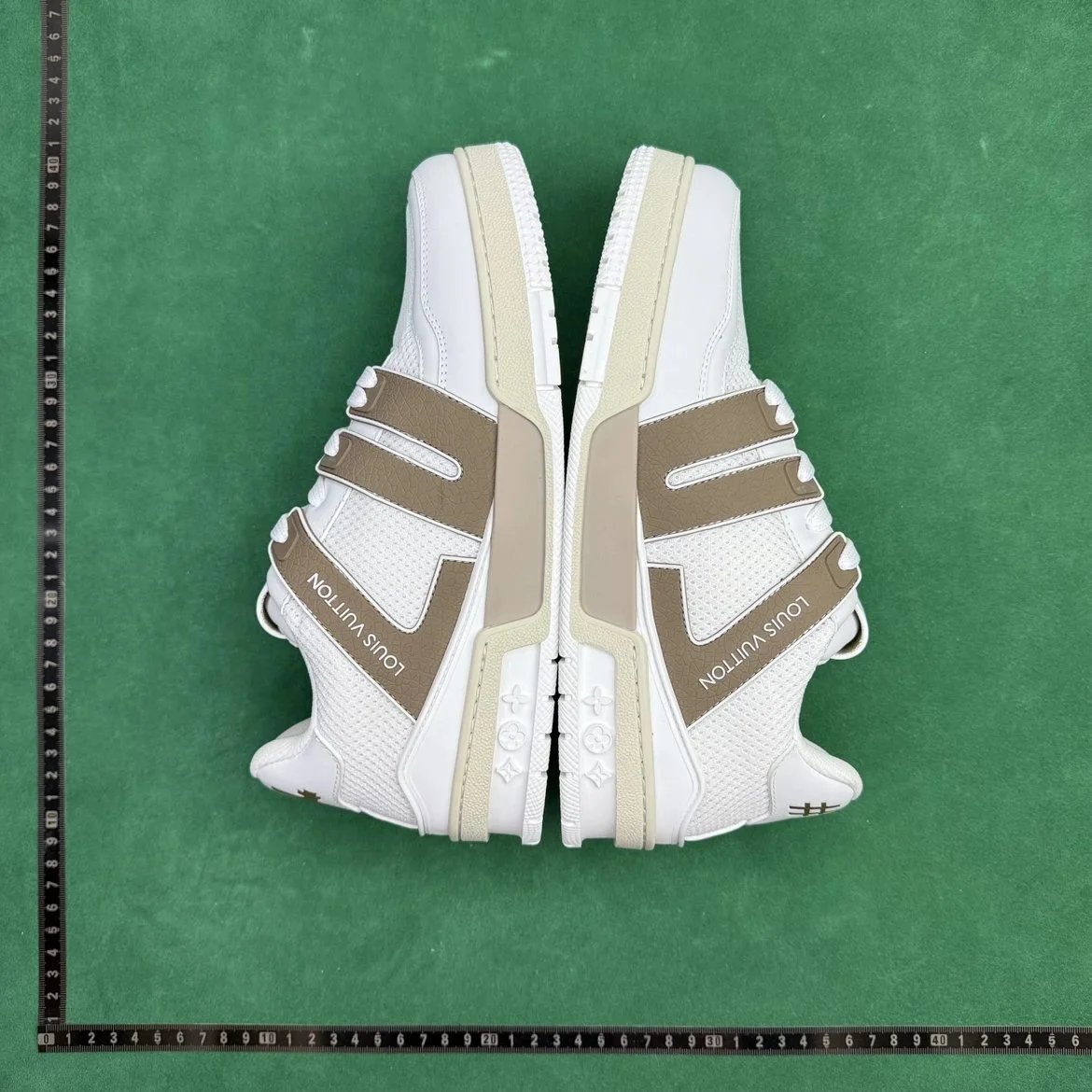 🔥1:1 batch LOUIS VUITTON Trainer  in the Best OopBuy Spreadsheet QC photos