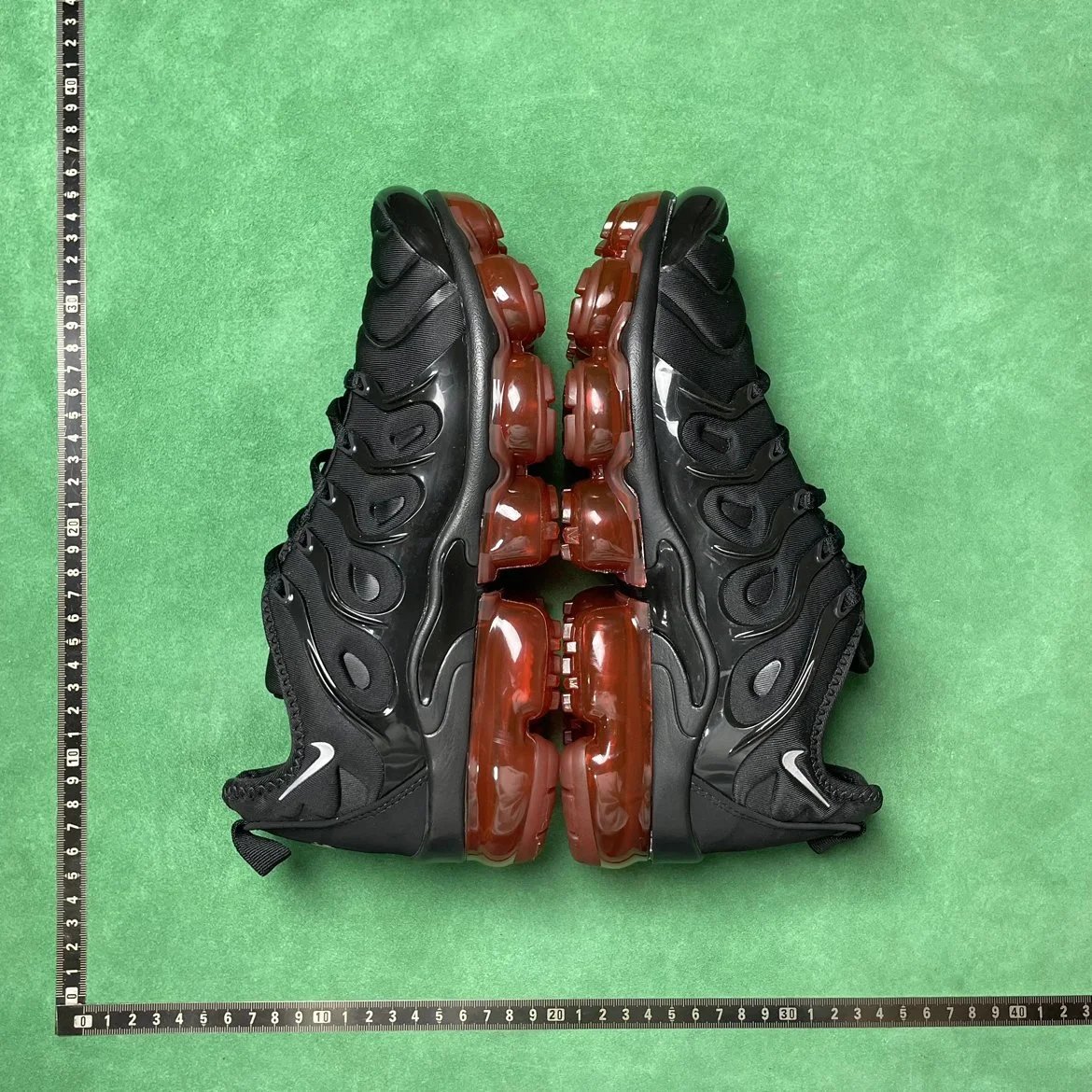 NIKE B0D 舒适百搭透气减震轻便低帮跑步鞋