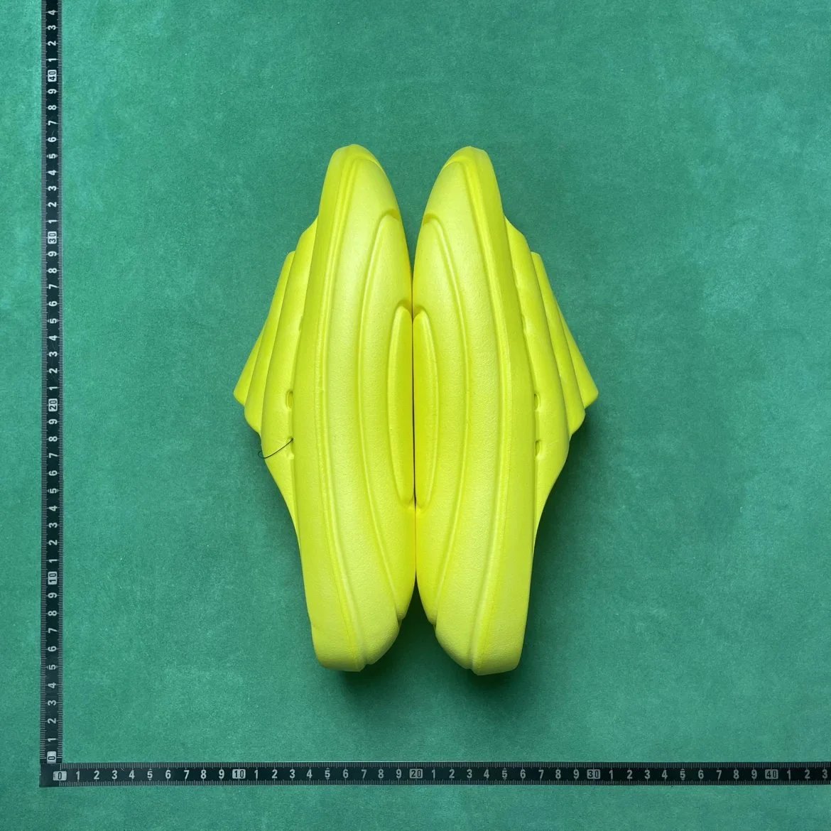 NIKE 7BD 舒适轻盈一字拖鞋