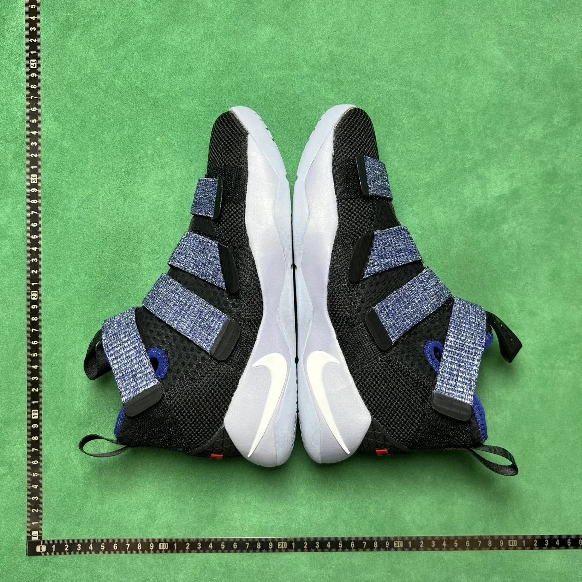 Jordan B4D 魔术贴减震支撑中帮实战篮球鞋