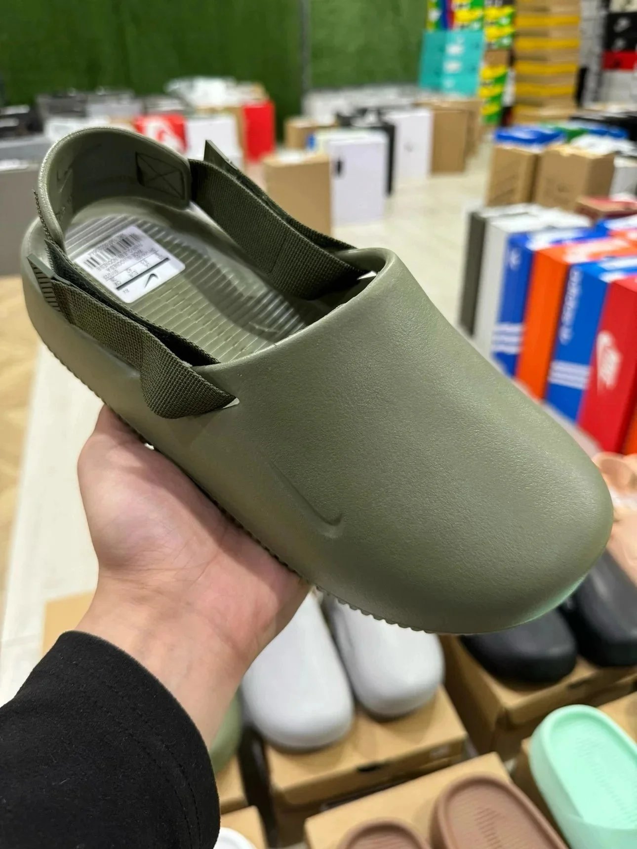 Designer Shoes 绿扣同源 纯原版本 Calm Slide 轻便舒适运动拖鞋 白色 褐色 薄荷绿 黑色 米色 绿色 油绿色 灰色麻黄