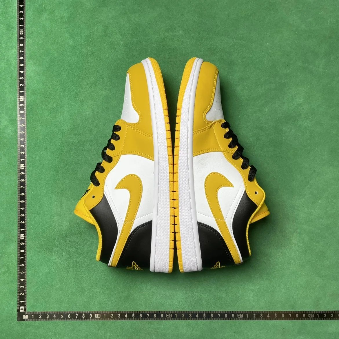 Jordan 1 8TD 皮革潮流复古防滑低帮复古篮球鞋