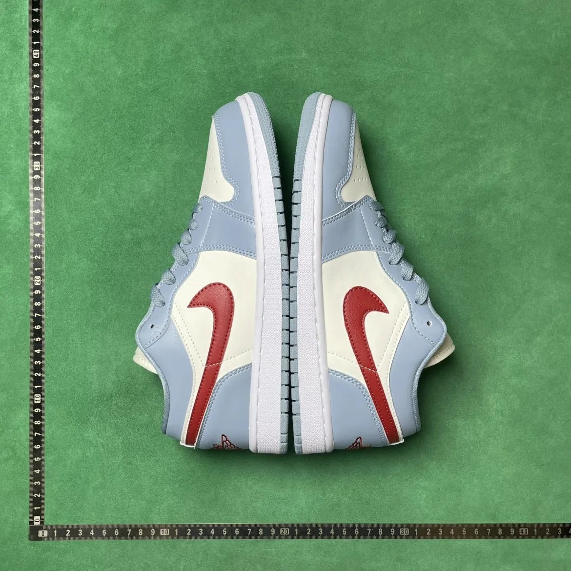 Jordan 1 8TD 皮革潮流复古防滑低帮复古篮球鞋
