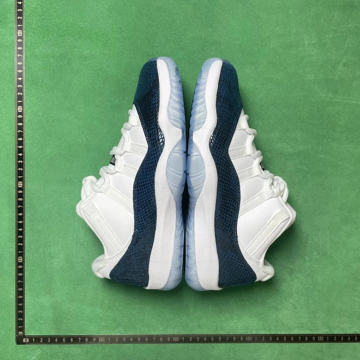 🔥1:1 batch Jordan Air Jordan 11 Retro Space Jam  in the Best OopBuy Spreadsheet QC photos