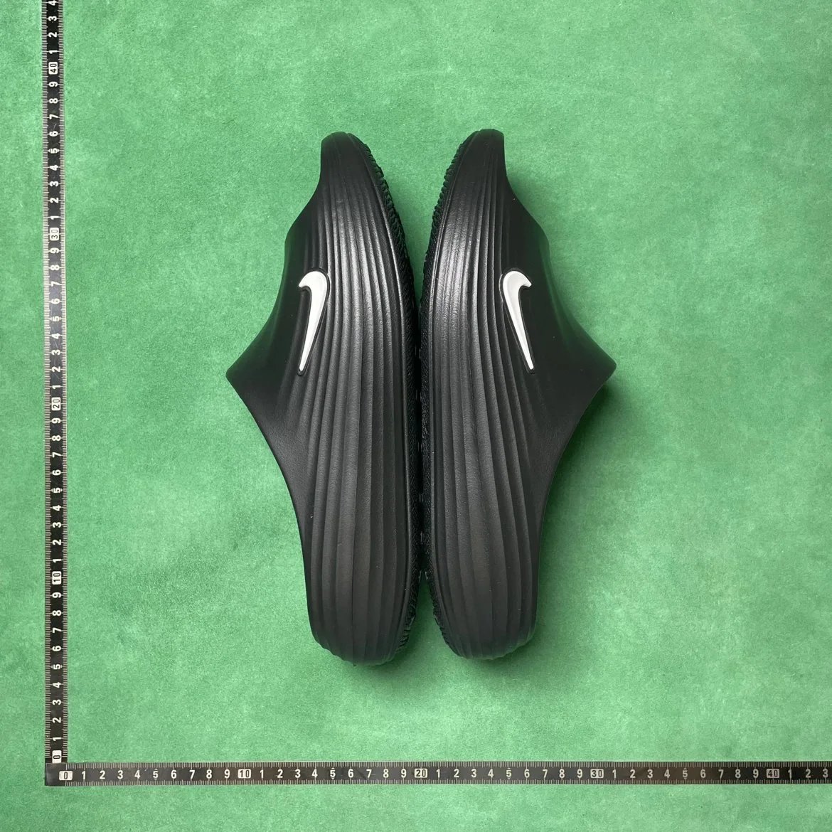 NIKE 6BD 时尚舒适防滑防磨一字拖鞋