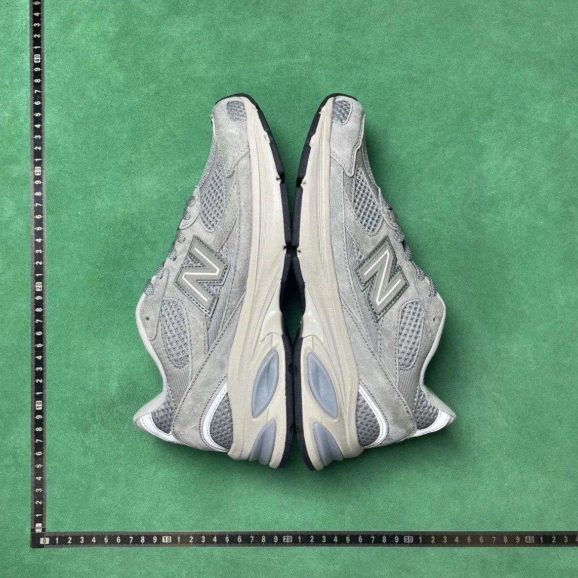 🔥1:1 batch New Balance thisisneverthat x 991v2